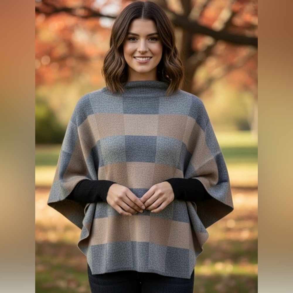 Note di Anita NWT Wool/Cashmere Block Mock-Neck Poncho Sweater Sz One Size